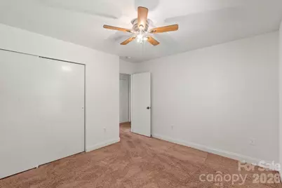 446 Tribune Drive, Charlotte, NC 28214 - Photo 33
