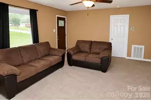 6210 Hilltop Ave, Kannapolis, NC 28081 - Photo 3