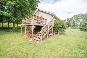 4023 Junior Henry St, Morganton, NC 28655 - Photo 19