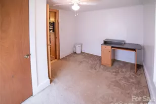 4023 Junior Henry St, Morganton, NC 28655 - Photo 17