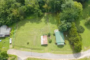 4023 Junior Henry St, Morganton, NC 28655 - Photo 7