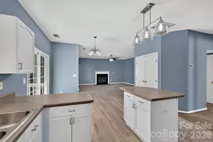728 Knightswood Rd, Fort Mill, SC 29708 - Photo 11