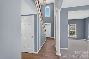 728 Knightswood Rd, Fort Mill, SC 29708 - Photo 3