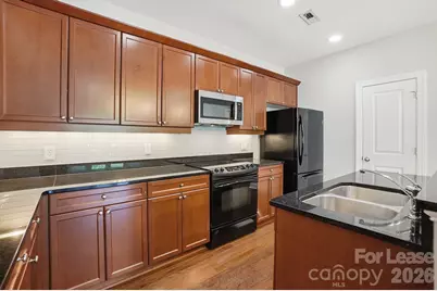 1829 Kenilworth Avenue #204, Charlotte, NC 28203 - Photo 11