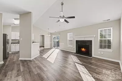 4410 Craven Hill Drive, Charlotte, NC 28216 - Photo 3