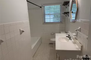 6233 Donna Dr, Charlotte, NC 28213 - Photo 13