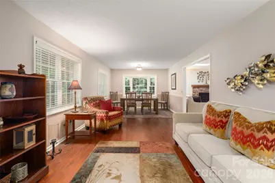 4 Hunters Lane, Hendersonville, NC 28791 - Photo 3