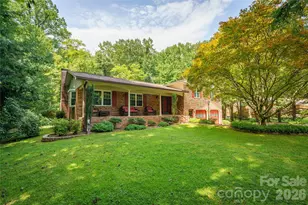 4 Hunters Ln, Hendersonville, NC 28791 - Photo 35