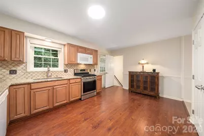 4 Hunters Lane, Hendersonville, NC 28791 - Photo 13