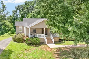 116 Brewer Ln, Mooresville, NC 28115 - Photo 3