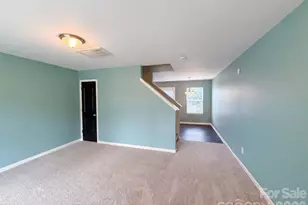 5730 Natick Dr, Charlotte, NC 28214 - Photo 3