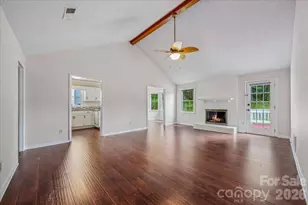8012 Cadmium Ct, Charlotte, NC 28215 - Photo 7