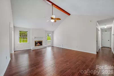 8012 Cadmium Court, Charlotte, NC 28215 - Photo 9