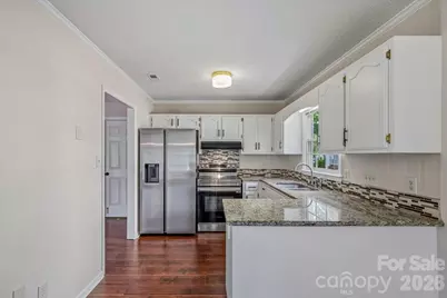 8012 Cadmium Court, Charlotte, NC 28215 - Photo 11
