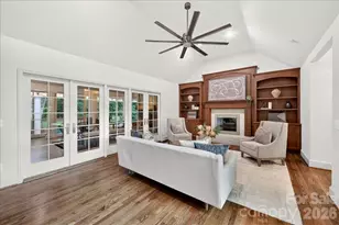 2349 Thetford Ct, Charlotte, NC 28211 - Photo 21