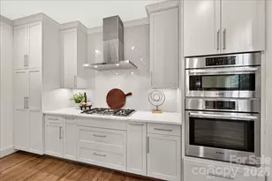 2349 Thetford Ct, Charlotte, NC 28211 - Photo 15