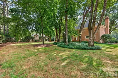 2349 Thetford Court, Charlotte, NC 28211 - Photo 47
