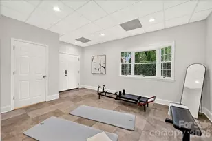 2349 Thetford Ct, Charlotte, NC 28211 - Photo 25
