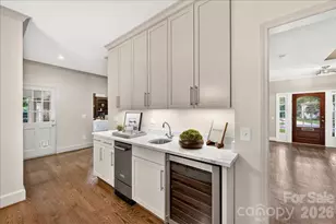 2349 Thetford Ct, Charlotte, NC 28211 - Photo 17