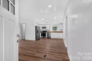 74 T J Trail, Hendersonville, NC 28792 - Photo 7