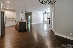 208 Robinson Holw Dr, Candler, NC 28715 - Photo 5