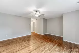 3021 Cresthill Dr, Charlotte, NC 28212 - Photo 23