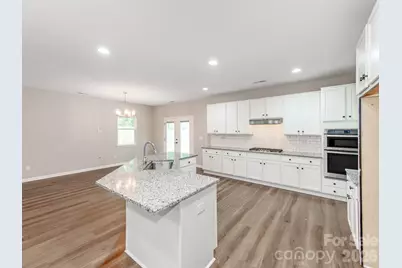 3021 Cresthill Drive, Charlotte, NC 28212 - Photo 11