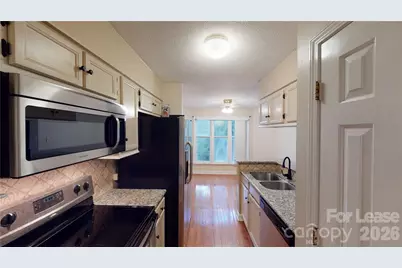 427 W 8th Street #108, Charlotte, NC 28202 - Photo 5