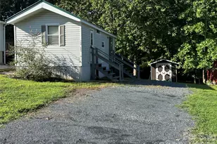 109 Hummingbird Cir, New London, NC 28127 - Photo 23