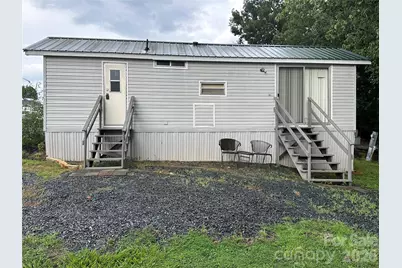 109 Hummingbird Circle, New London, NC 28127 - Photo 3