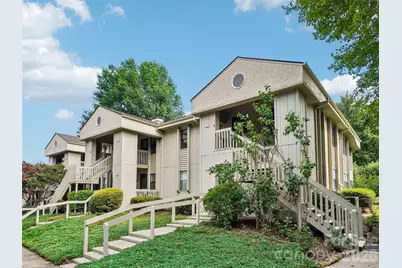1106 Abbey Circle, Asheville, NC 28805 - Photo 3