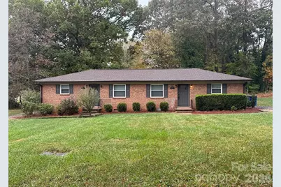 1000 1st Street Drive SE, Conover, NC 28613 - Photo 1