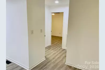 1000 1st Street Drive SE, Conover, NC 28613 - Photo 3
