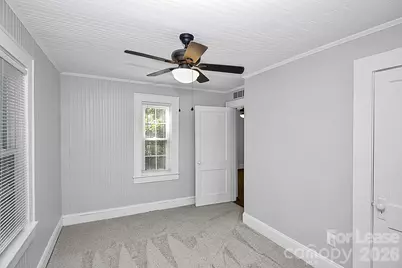 521 Sixth Avenue W, Gastonia, NC 28052 - Photo 15