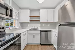4605 Coronado Dr, Charlotte, NC 28212 - Photo 9