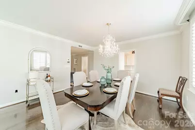 1530 Queens Road #304, Charlotte, NC 28207 - Photo 5