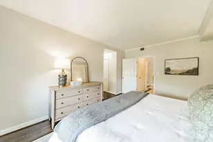 1530 Queens Rd, Charlotte, NC 28207 - Photo 23