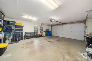 167 SkyView Cir, Asheville, NC 28804 - Photo 37