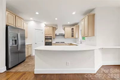 7307 Roseland Avenue, Charlotte, NC 28277 - Photo 17