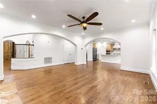 7307 Roseland Ave, Charlotte, NC 28277 - Photo 13