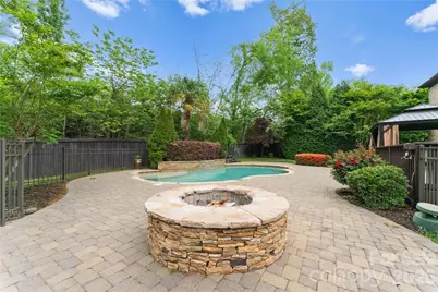 7307 Roseland Avenue, Charlotte, NC 28277 - Photo 7
