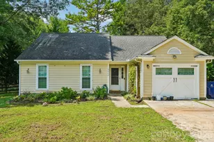 13942 Dannemara Dr, Pineville, NC 28134 - Photo 1