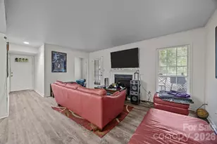 6005 Pinebark Ct, Charlotte, NC 28212 - Photo 3