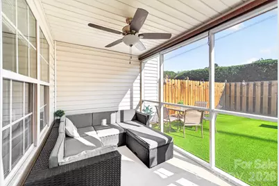 9712 Elizabeth Townes Lane, Charlotte, NC 28277 - Photo 5