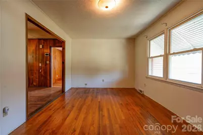 720 Levi Street, Shelby, NC 28152 - Photo 9