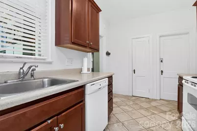 823-825 Henley Place, Charlotte, NC 28207 - Photo 19