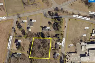 3830 Dowell St, Hickory, NC 28602 - Photo 11