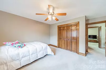 624 Springbrook Avenue NE, Concord, NC 28025 - Photo 39