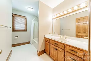 624 Springbrook Ave NE, Concord, NC 28025 - Photo 37