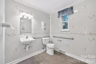 4295 Brevard Rd, Horse Shoe, NC 28742 - Photo 31
